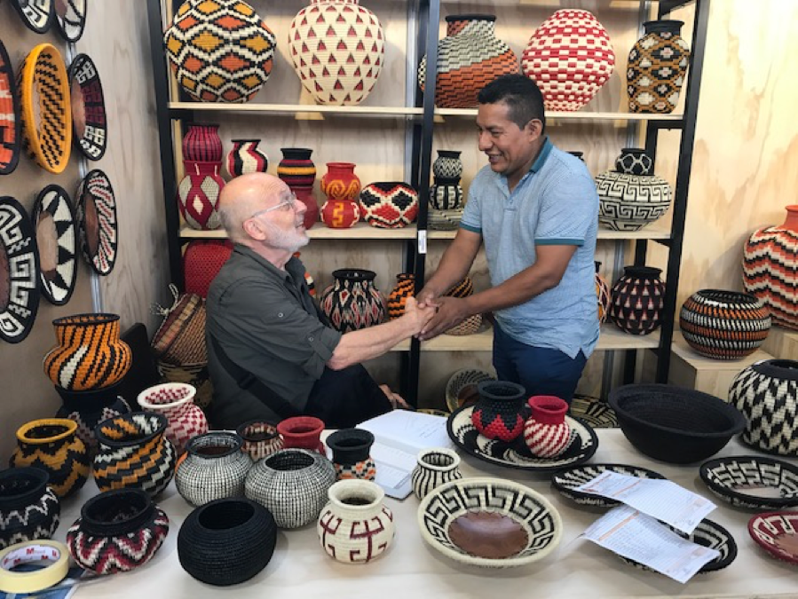 Mayer and Colombian artisan